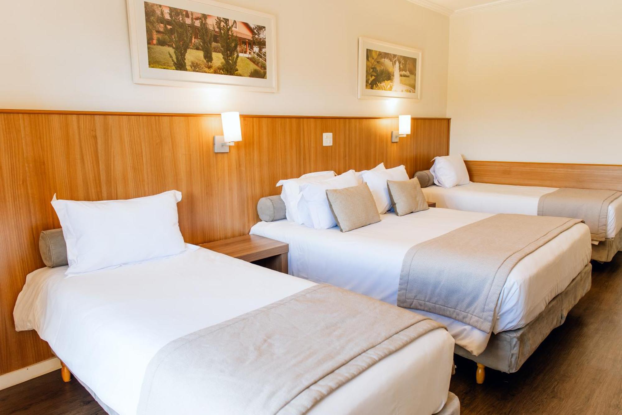 Deluxe Family Room,1756550592:JPEG